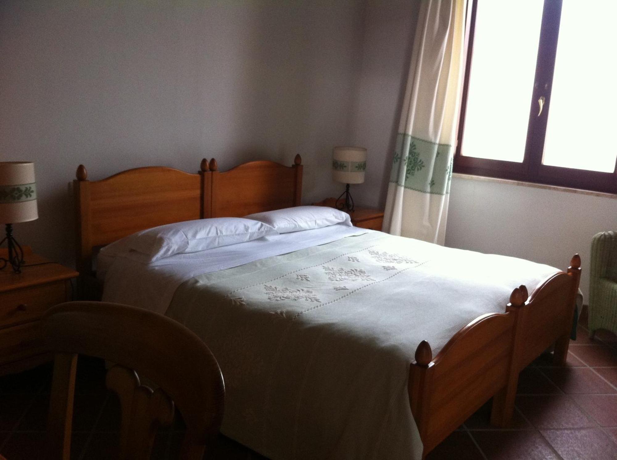 Hotel Su Nuraxi 3*
