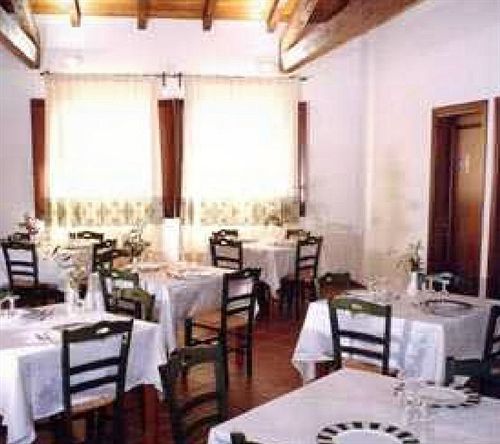 Hotel Su Nuraxi 3*